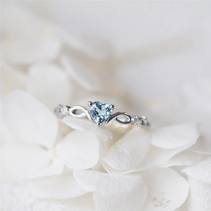 Delicate Zirconia Heart Ring