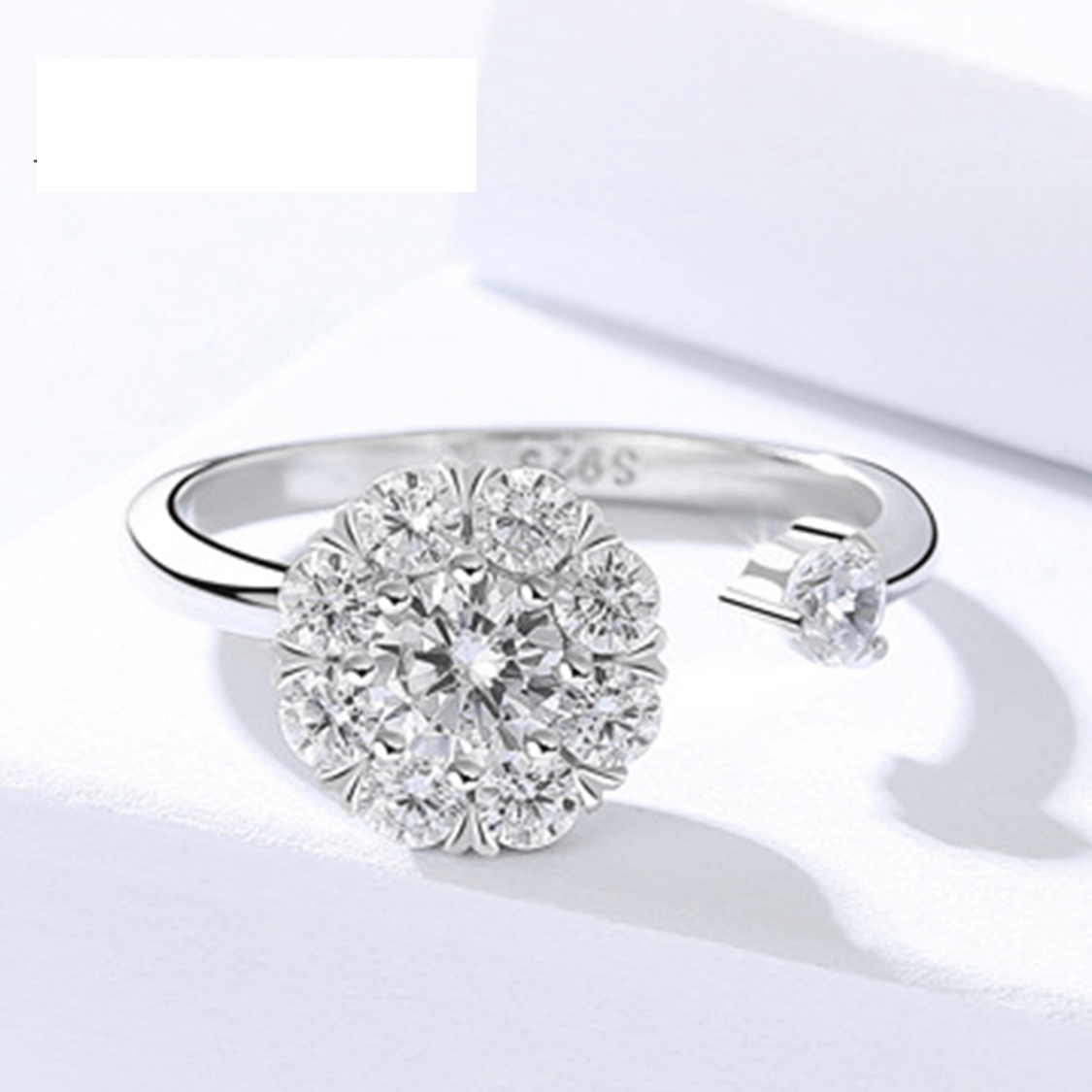 Unique 925 Sterling Silver TWIRLING & CALMING CZ Ring